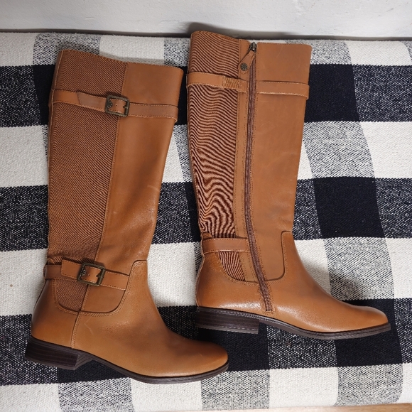 Isaac Mizrahi boots Size 7.5 Wide - Picture 1 of 13